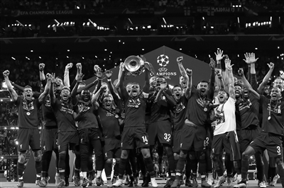 2-0！上海申花爆发，决战日本豪门，取胜=出线，6外援驰援，替海港复仇（2-0！申花状态火热，生死战对阵日本豪门，赢球即晋级，六大外援压阵，为海港雪耻）