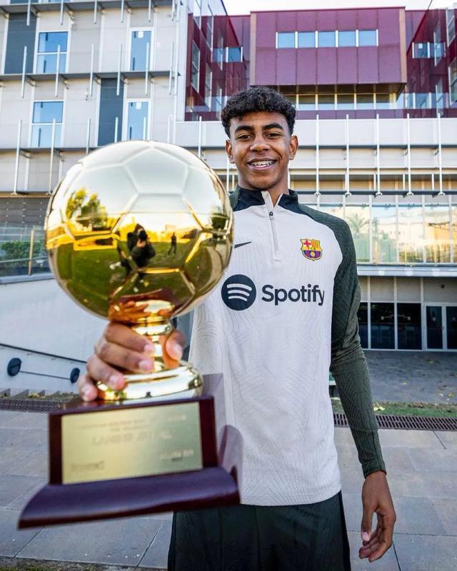 郭昊文独砍26分5助攻，球队三外援合计仅得28分（郭昊文一人26分5助，三外援合计才28分）