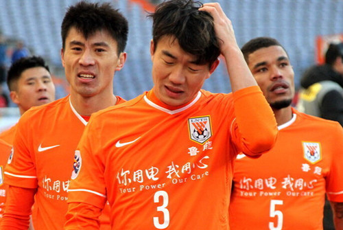 扑救成功率高达91.7%，侯森当选中超11月最佳守门员（91.7%扑救成功率加持，侯森荣膺中超11月最佳门将）