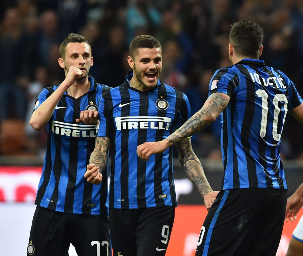 球里有玄机、球门有暗号！盲人足球比赛燃到爆（球藏玄机、门设暗码！盲人足球赛燃爆全场）