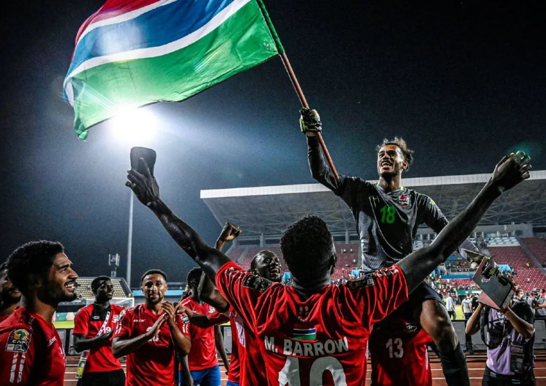 法比奥谈联赛全勤：我坚持自己的初心，登场时是100%的状态（法比奥：联赛全勤源于初心，上场即百分百状态）