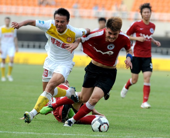 意媒：国米将贝尔纳韦视为未来中场引援人选，已派球探考察（意媒称国米将贝尔纳韦列为未来中场引援目标，球探已考察）