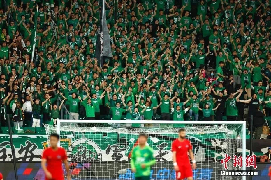 8胜1平，皇马在蒂尔潘执法的欧冠比赛中保持着不败成绩（蒂尔潘执法欧冠，皇马9战不败：8胜1平）