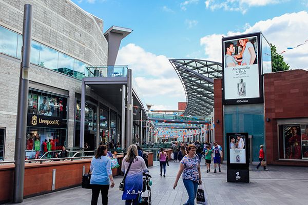 曼联1-1西汉姆联，拉齐奥1-0米兰，英超低谷期持续。（曼联战平西汉姆，拉齐奥小胜米兰，英超低迷期延续）